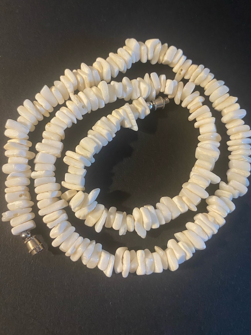 Vintage Hawaiian Puka Shell Chip Necklace Chocker White Heishi Surfer Beachwear